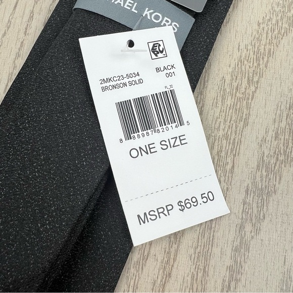 612 - Michael Kors Bronson Solid Tie Black 001 2MKC23-5034 Silk Blend $69.50 - Picture 4 of 5